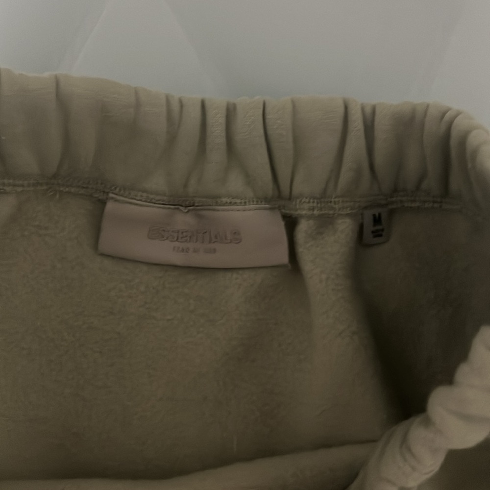 Essentials skirt - Picture 2 of 4